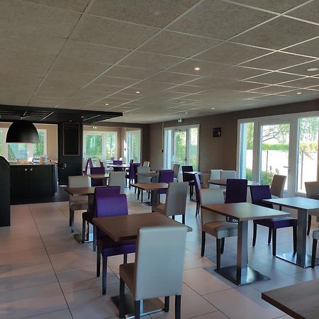 Hotel Campanile Sable-Sur-Sarthe Vion Exterior foto